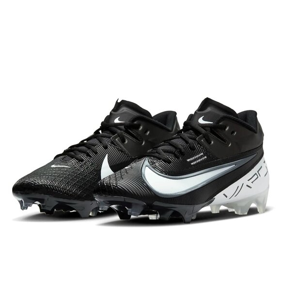 nike football cleats 7.5